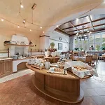 Gasthof Hauslwirt Hotel