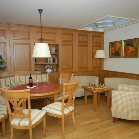 Szálloda Hauslwirt 3*