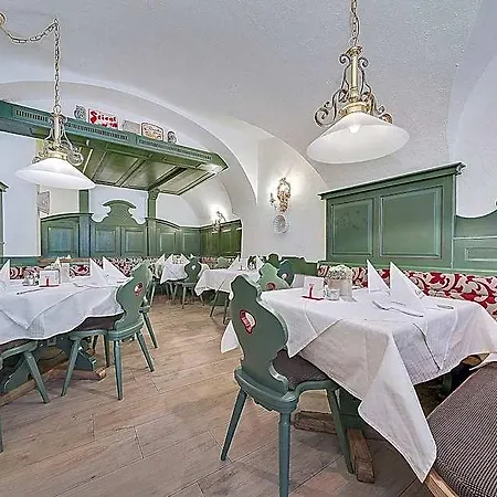 Hotel Hauslwirt Golling an der Salzach