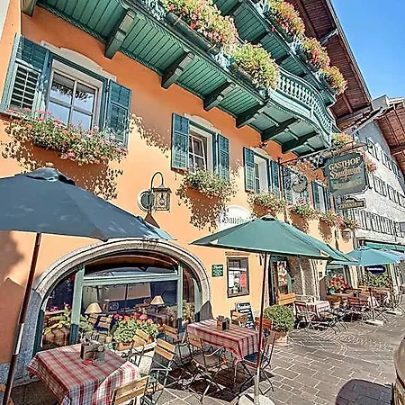 Hauslwirt Hotel 3*